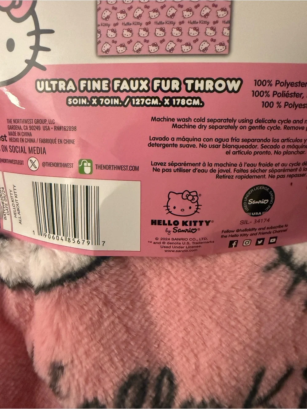 Hello Kitty Pink Plush Throw Blanket with Character Pattern